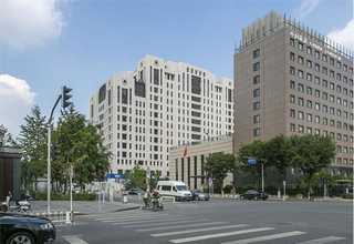 浙江李子苗服务电话